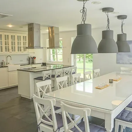 Reetdachhaus Duenenwarft Tatil Evi Tönning