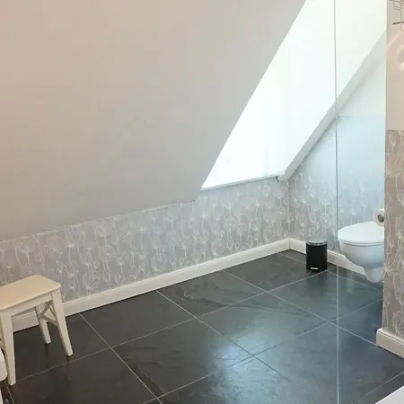 Reetdachhaus Duenenwarft Tatil Evi Tönning